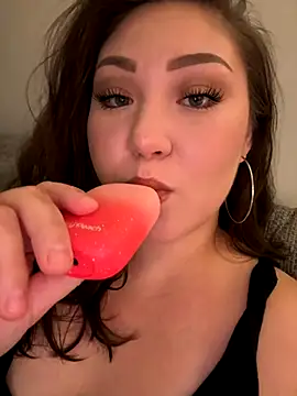 RosieDixx online show from 11/25/25, 05:08