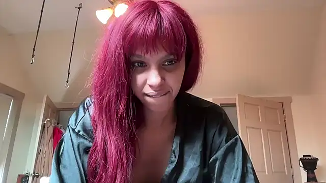 queendab626 online show from 01/03/25, 03:22