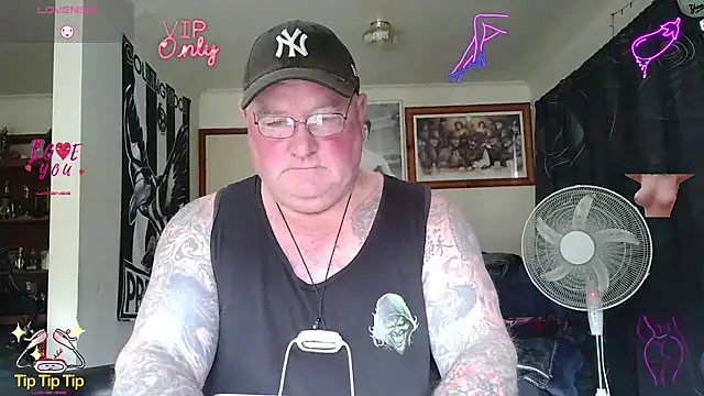 Snapshot of HOTANAL chatting on 07/16/26, 03:03 HOTANAL online show from 07/16/26, 03:03