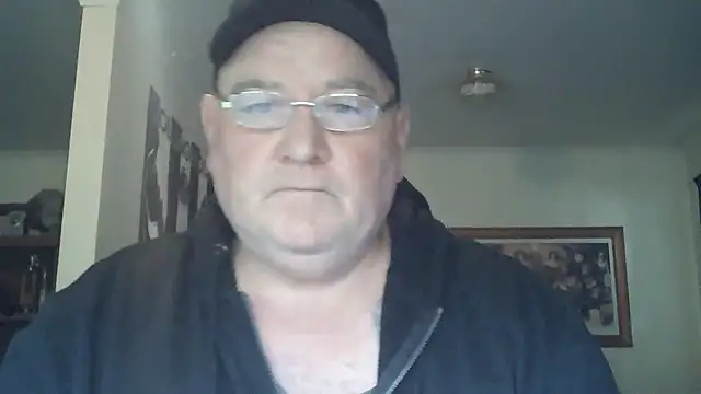 Snapshot of HOTANAL chatting on 09/08/25, 11:37 HOTANAL online show from 09/08/25, 11:37