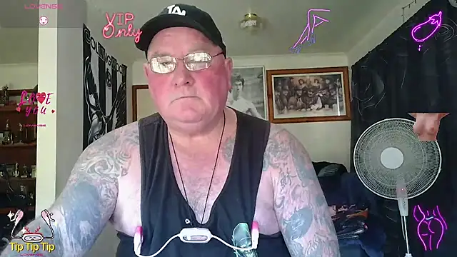 Snapshot of HOTANAL chatting on 06/27/26, 02:50 HOTANAL online show from 06/27/26, 02:50