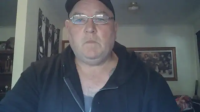 Snapshot of HOTANAL chatting on 10/09/25, 10:54 HOTANAL online show from 10/09/25, 10:54