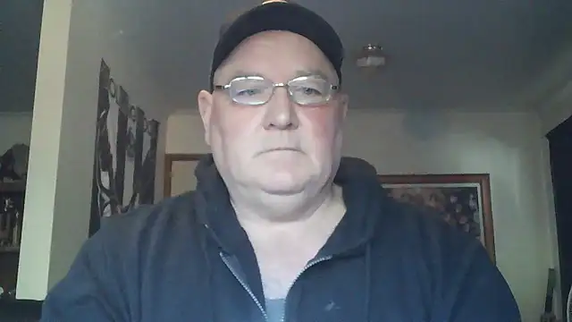Snapshot of HOTANAL chatting on 10/12/25, 09:49 HOTANAL online show from 10/12/25, 09:49