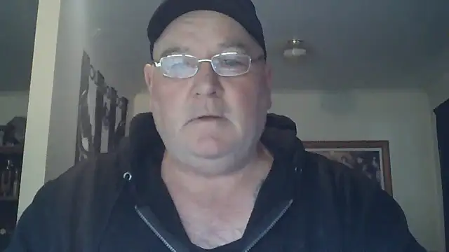 Snapshot of HOTANAL chatting on 09/10/25, 11:15 HOTANAL online show from 09/10/25, 11:15