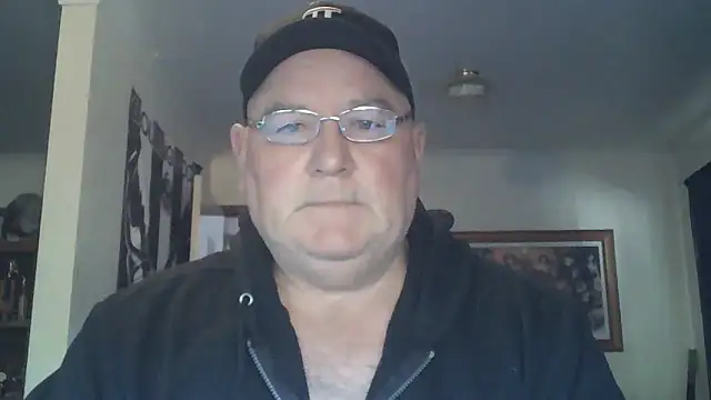 Snapshot of HOTANAL chatting on 10/08/25, 10:32 HOTANAL online show from 10/08/25, 10:32