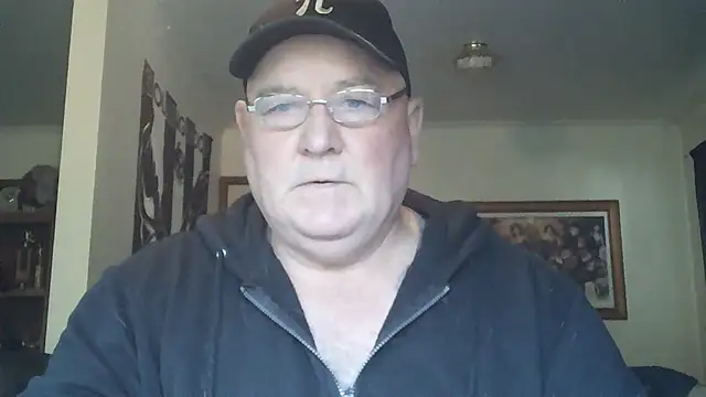 Snapshot of HOTANAL chatting on 09/17/25, 10:56 HOTANAL online show from 09/17/25, 10:56