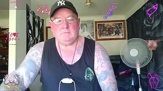 Snapshot of HOTANAL chatting on 06/17/26, 01:49 HOTANAL online show from 06/17/26, 01:49