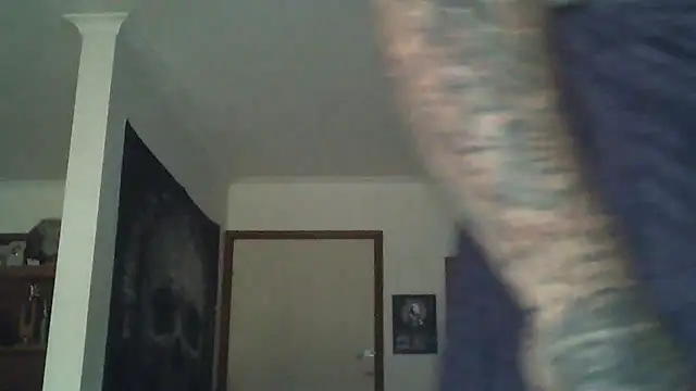 Snapshot of HOTANAL chatting on 03/13/25, 04:38 HOTANAL online show from 03/13/25, 04:38