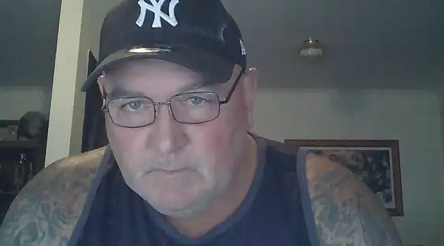 Snapshot of HOTANAL chatting on 03/20/25, 04:18 HOTANAL online show from 03/20/25, 04:18