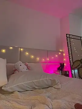 Tiny lilith online show from 02/20/26, 04:31