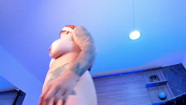 kimbrownn online show from 10/08/25, 10:50