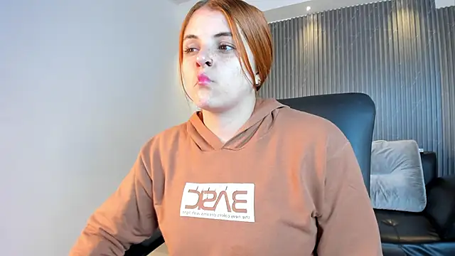 kimbrownn online show from 11/25/25, 12:16