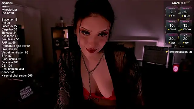 SofiRusselle online show from 09/29/25, 06:02