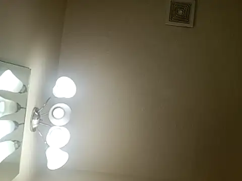 yellowwetfox online show from 04/15/26, 01:37