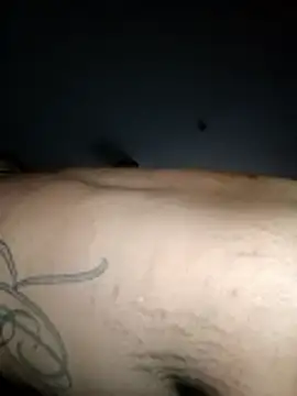 Snapshot of yellowwetfox chatting on 01/12/26, 04:08 yellowwetfox online show from 01/12/26, 04:08