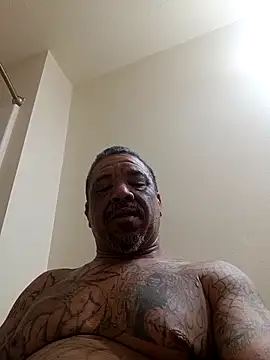 yellowwetfox online show from 04/10/26, 04:25