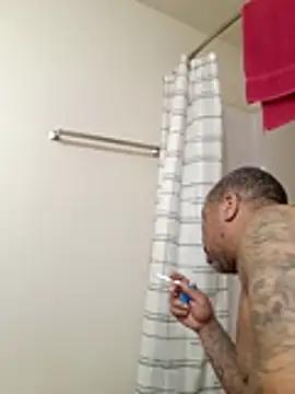 Snapshot of yellowwetfox chatting on 02/16/26, 10:25 yellowwetfox online show from 02/16/26, 10:25