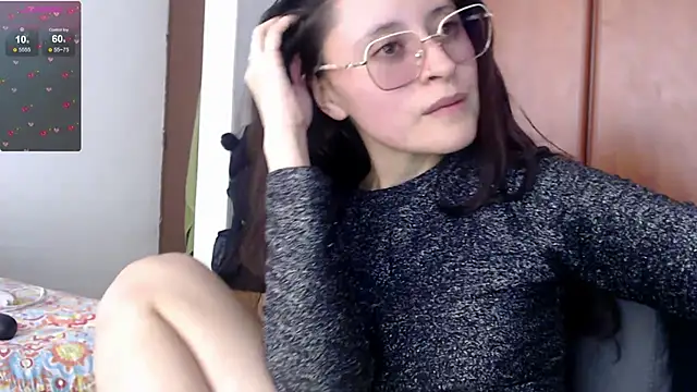 Juls winter  online show from 02/28/25, 08:07