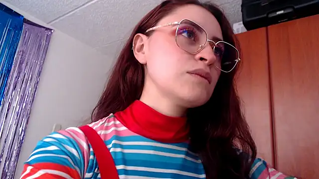 Juls winter  online show from 10/06/25, 05:13