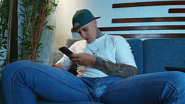 Joeysexx2 online show from 11/10/25, 03:33