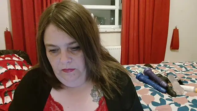 Snapshot of HouseWifeWhore_Milf chatting on 09/10/25, 07:13 HouseWifeWhore Milf online show from 09/10/25, 07:13