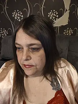 HouseWifeWhore Milf online show from 05/27/26, 11:12