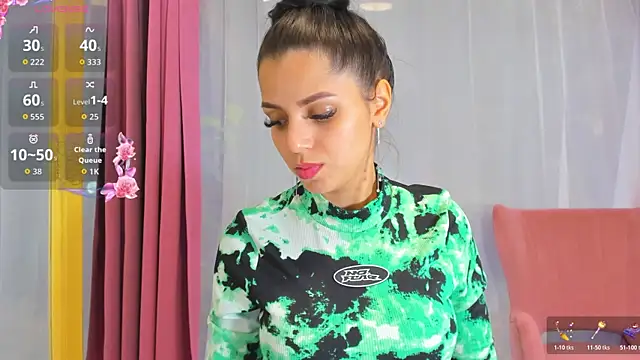 Sarabecker online show from 11/07/25, 10:31