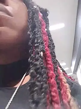 markquanna online show from 11/02/25, 02:38