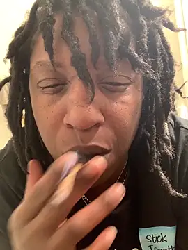 markquanna online show from 04/24/26, 04:14