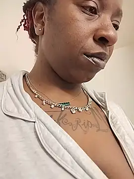 markquanna online show from 11/11/25, 07:41