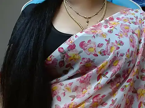 tamilharini online show from 10/15/25, 04:55
