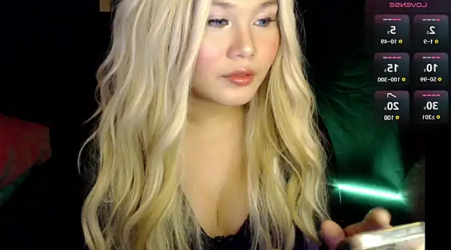 Snapshot of stacey_wills44 chatting on 12/03/24, 06:54 stacey wills44 online show from 12/03/24, 06:54