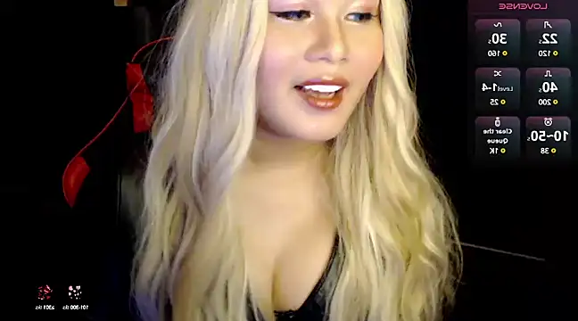 Snapshot of stacey_wills44 chatting on 12/13/24, 06:00 stacey wills44 online show from 12/13/24, 06:00