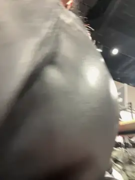 CrazzyChicks online show from 12/04/25, 07:18