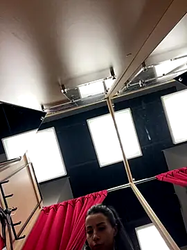 CrazzyChicks online show from 11/09/25, 07:23