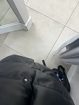 CrazzyChicks online show from 03/06/26, 07:36