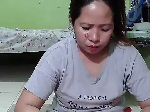 Snapshot of sweetlady_pinay chatting on 03/09/25, 11:03 sweetlady pinay online show from 03/09/25, 11:03