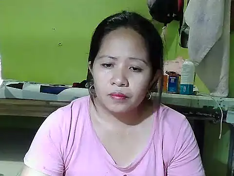Snapshot of sweetlady_pinay chatting on 03/16/25, 04:20 sweetlady pinay online show from 03/16/25, 04:20