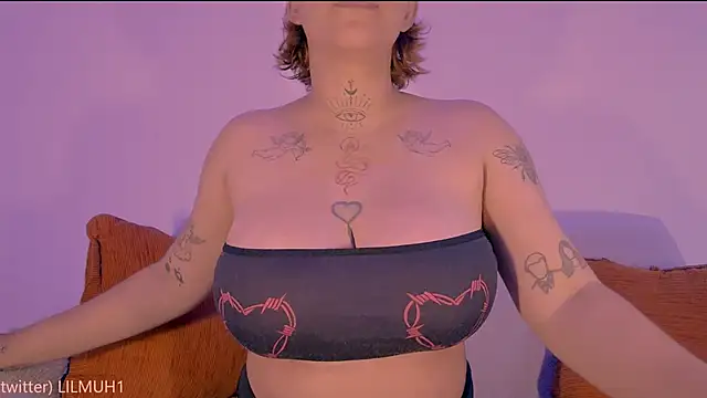 Lilmuh  online show from 02/17/26, 09:01