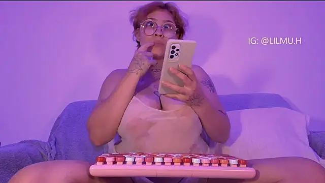Lilmuh  online show from 10/18/25, 11:29