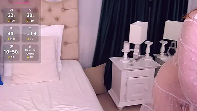 GiselleFox online show from 11/26/25, 04:12