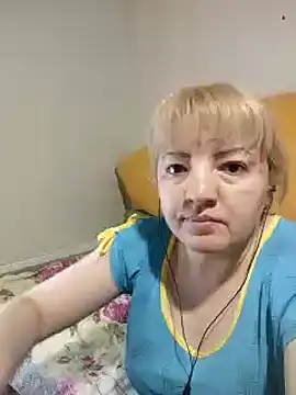 stefanyharper16 online show from 11/11/25, 11:31