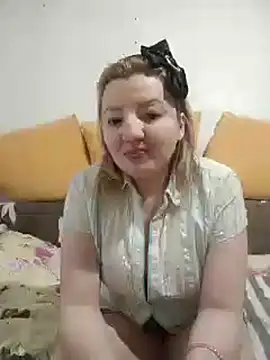 Snapshot of stefanyharper16 chatting on 02/20/25, 12:36 stefanyharper16 online show from 02/20/25, 12:36