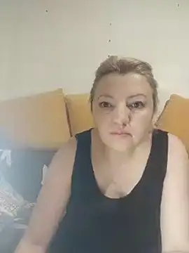 Snapshot of stefanyharper16 chatting on 03/01/25, 04:22 stefanyharper16 online show from 03/01/25, 04:22