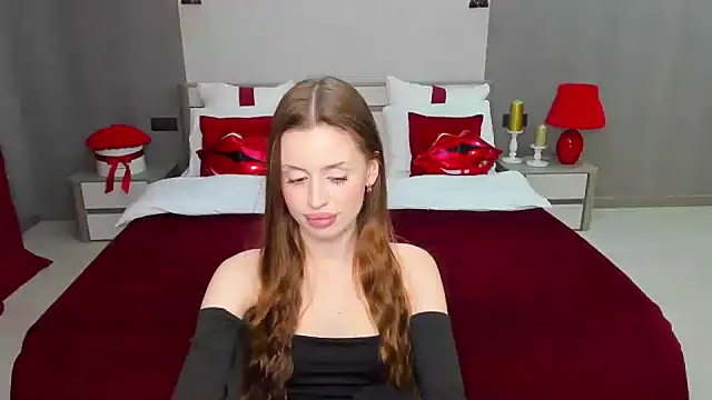 Snapshot of _Sweet__Cherry_ chatting on 02/21/25, 04:29 Sweet Cherry online show from 02/21/25, 04:29