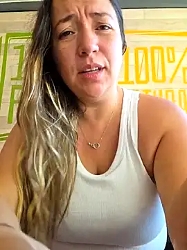 isabella rossse online show from 05/29/26, 12:55