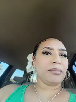 Snapshot of CarmelaAnthony chatting on 06/16/26, 08:42 CarmelaAnthony online show from 06/16/26, 08:42