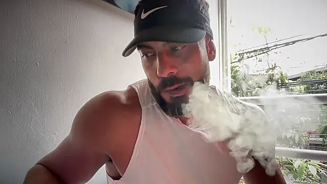 romeolovedark online show from 10/18/25, 08:00