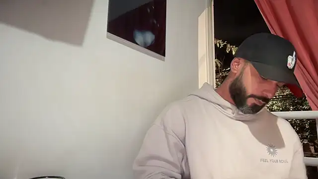 romeolovedark online show from 11/25/25, 04:57