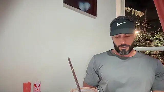 romeolovedark online show from 11/08/25, 04:49